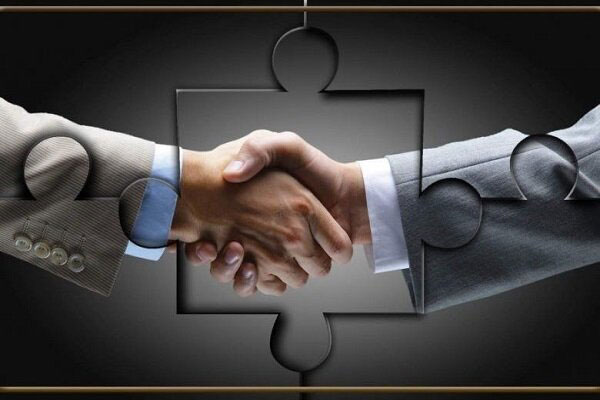 حسين انواري در گفتگو با نما : مذاکره ابزار تعامل است، نه تحکم و بازجويي