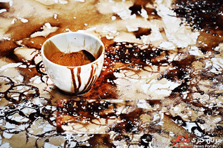 284999xcitefun-massive-art-with-coffee-cups-31.gif