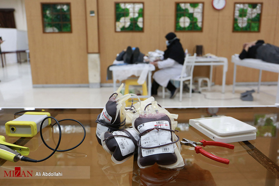 بانوان در ارتقا فرهنگ اهداي خون در جامعه نقش بسزايي دارند