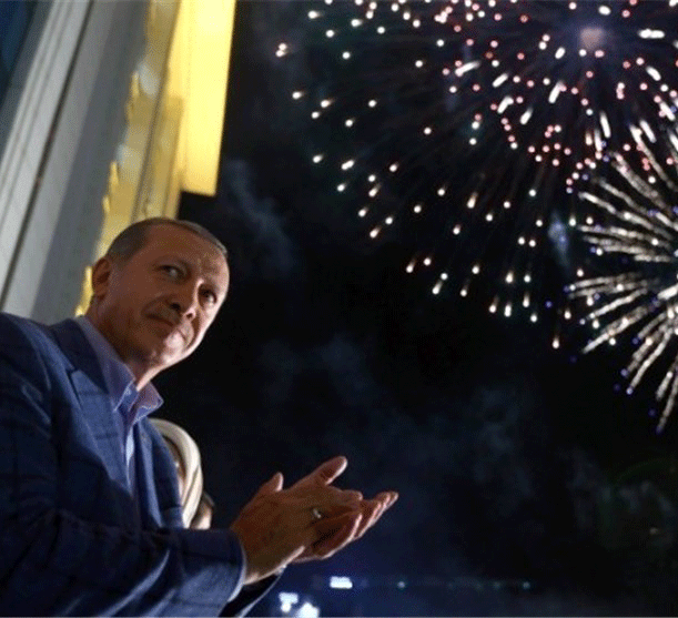 عکس خبري -گزارش تصويري/جشن پيروزي اردوغان و طرفدارانش در آنکارا