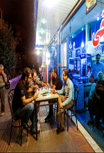 عکس خبري -گزارش تصويري/ افطار در خيابان هاي تهران 