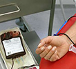عکس خبري -با يکبار اهداء خون مي توان از مرگ حتمي 3 بيمار جلوگيري کرد/بيماران نيازمند چشم انتظار شهروندان هستند