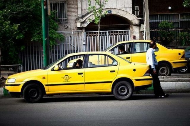 عکس خبري -گشت ويژه براي شناسايي تاکسي‌هاي فاقد پروانه هوشمند